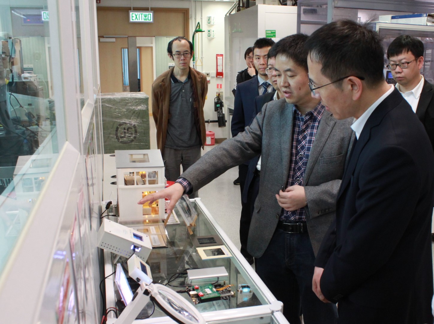 Visit from Delegation of University of Electronic Science and Technology of China