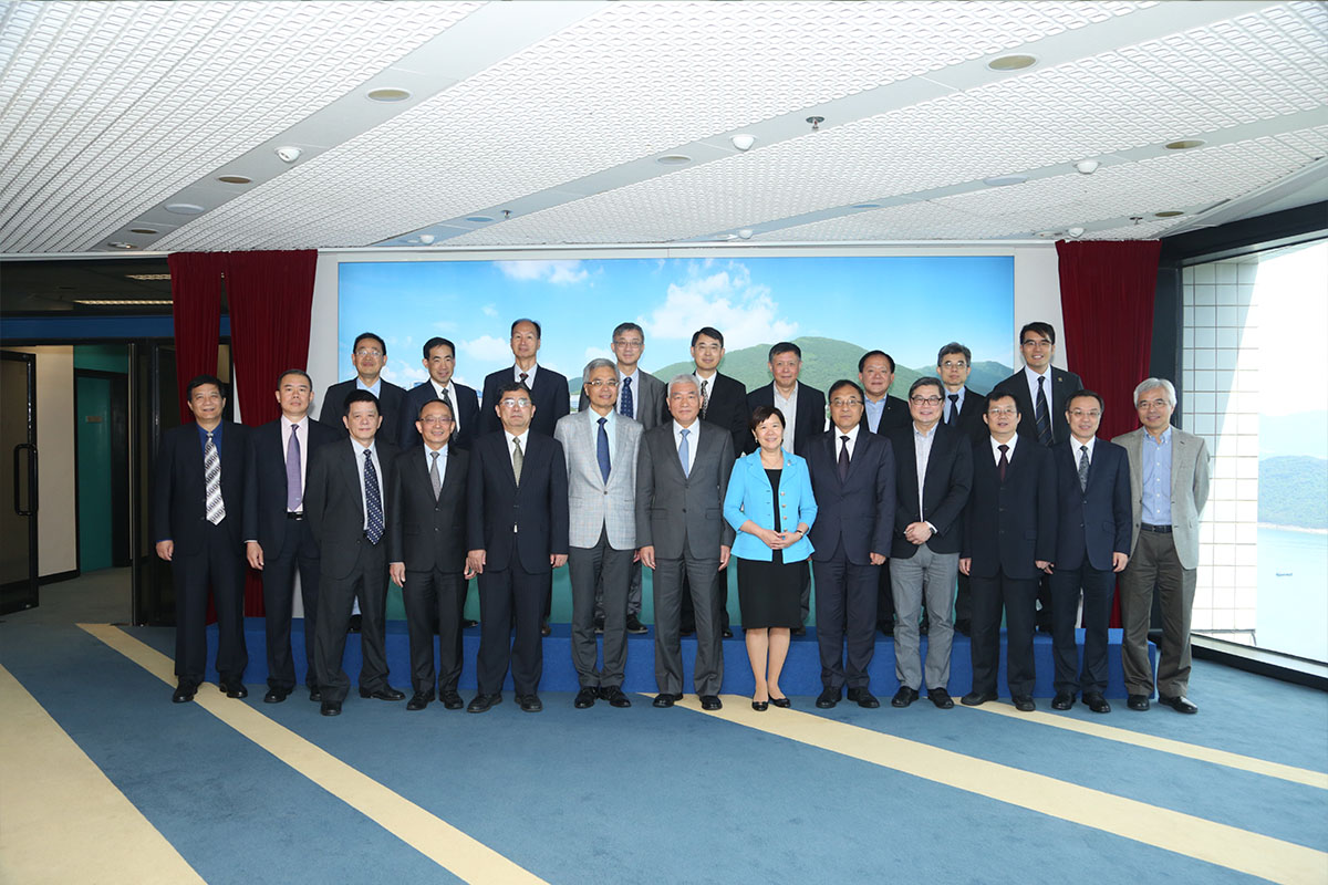 Visit from Wang Zhigang, Minster of The Ministry of Science and Technology