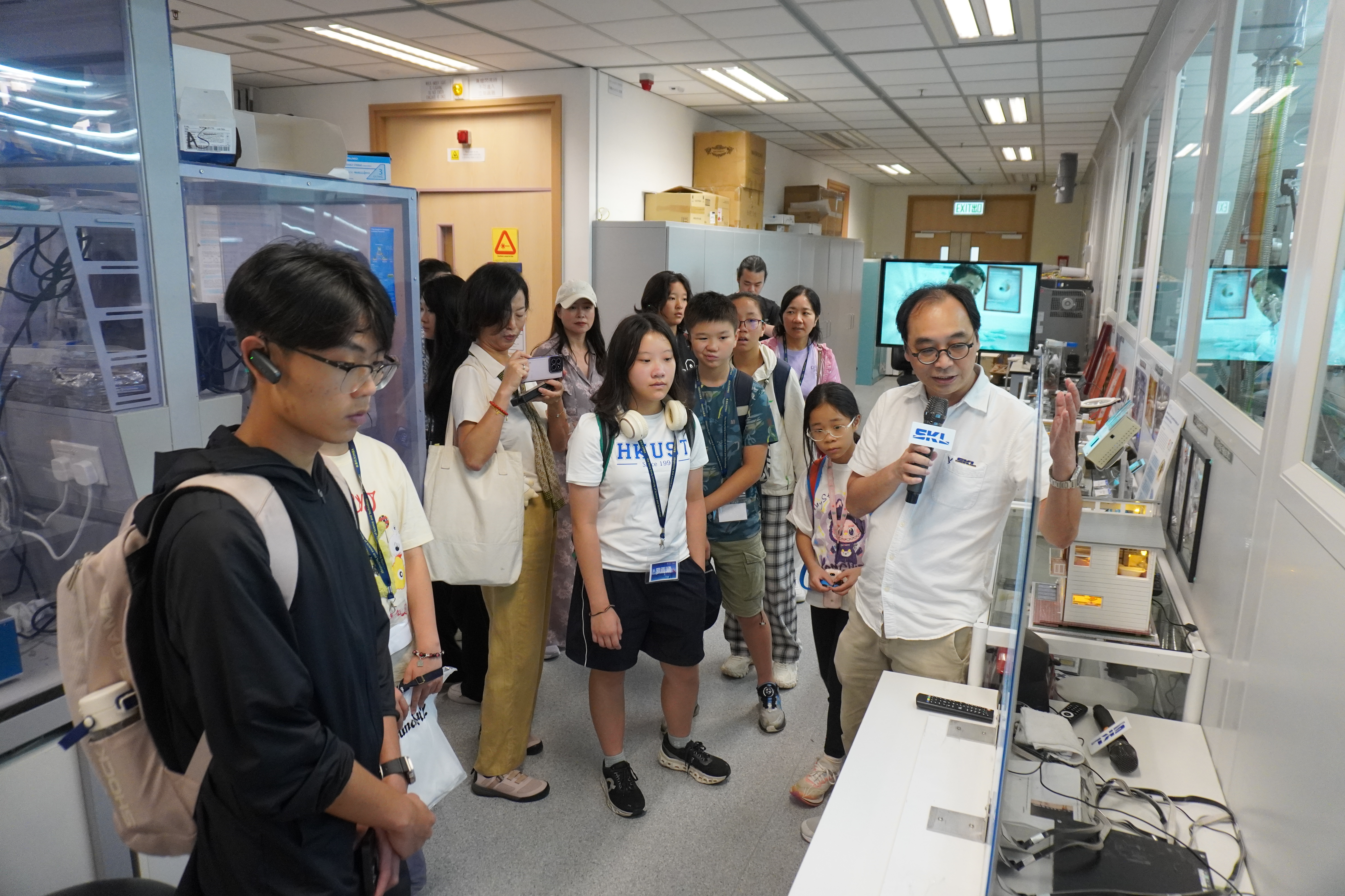 Visit from Delegation of EMBA Summer Camp