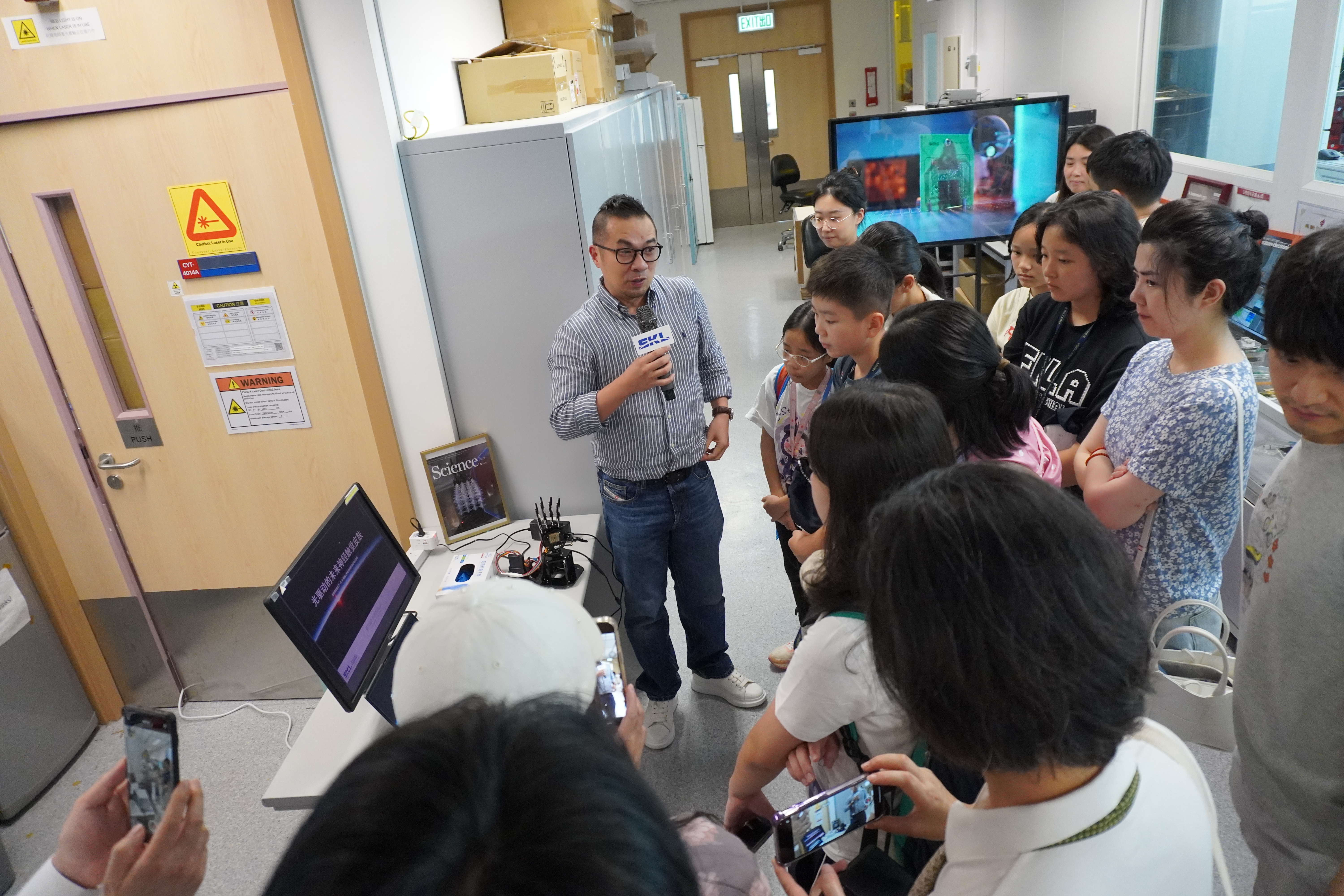 Visit from Delegation of EMBA Summer Camp