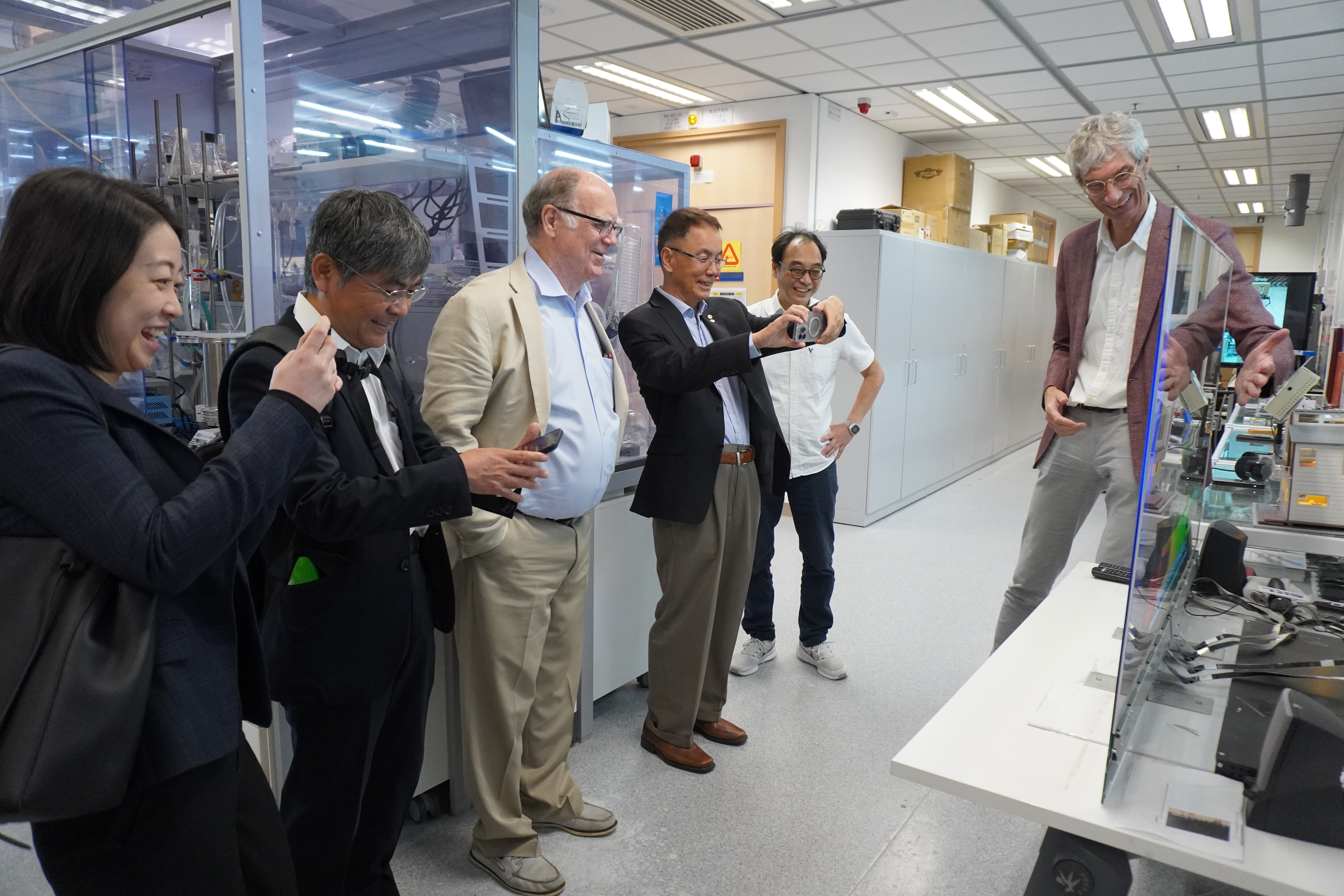 The Greater Bay Area Association of Academicians