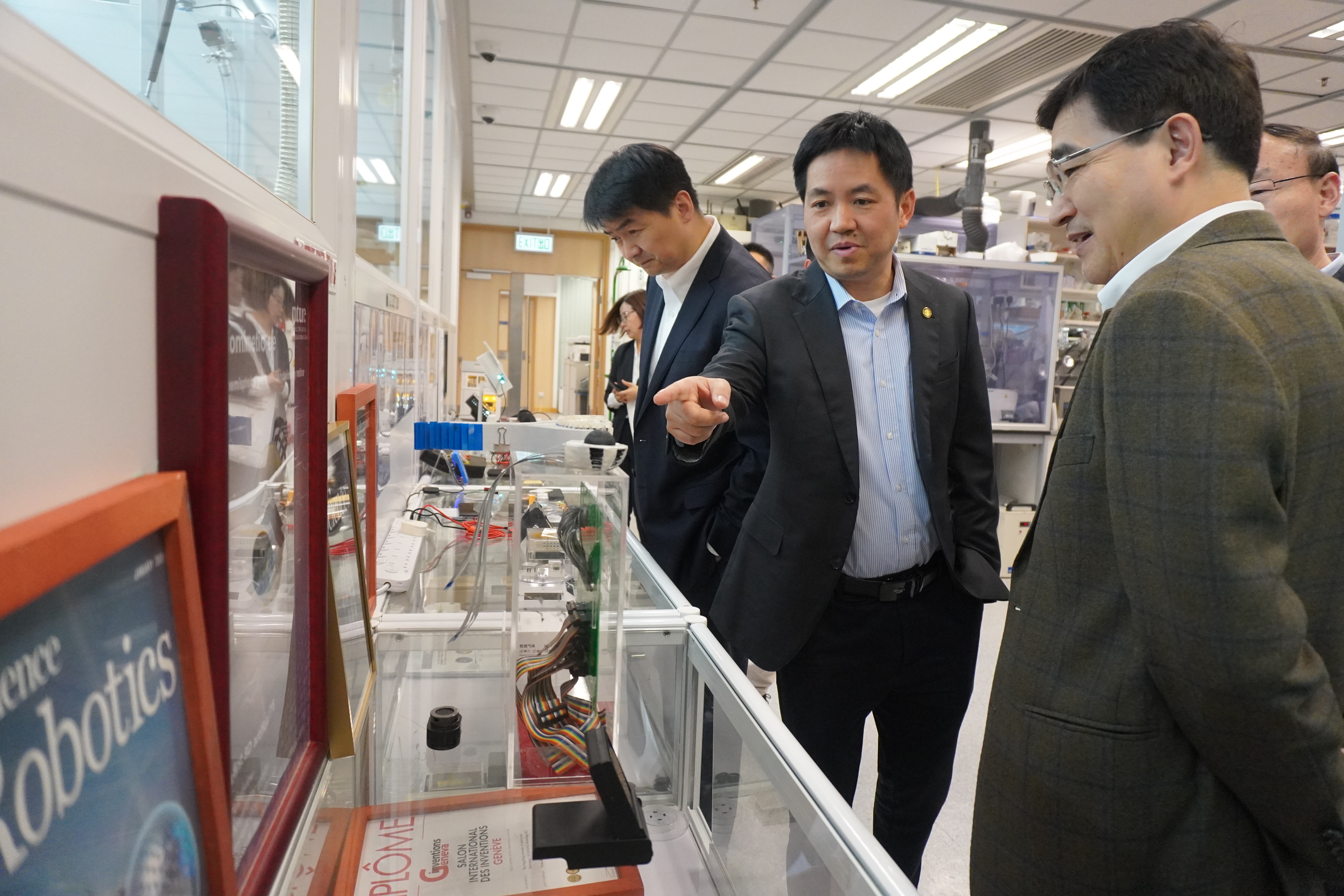 Henan University, Tianjin Normal University and The University of Adelaide