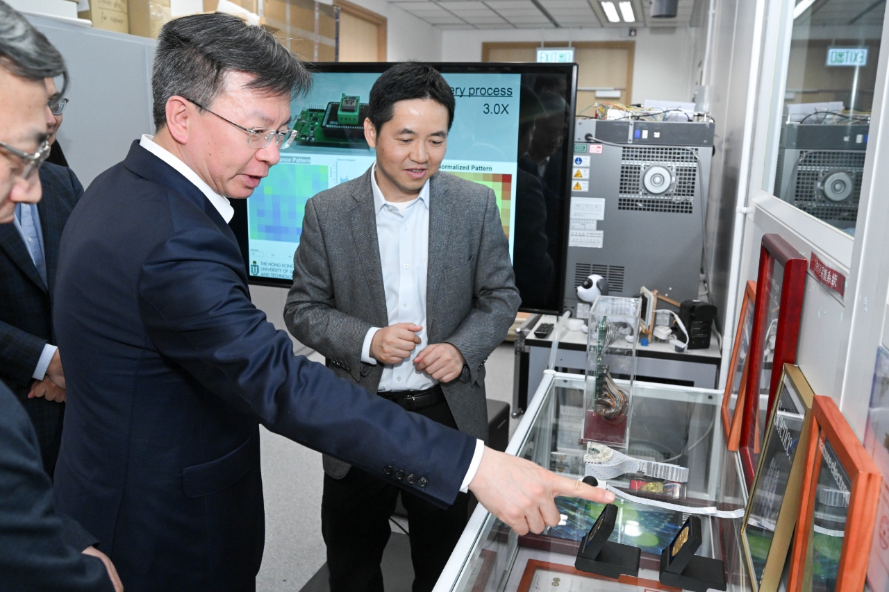 Mayor of Nanjing and Delegation of Southeast University